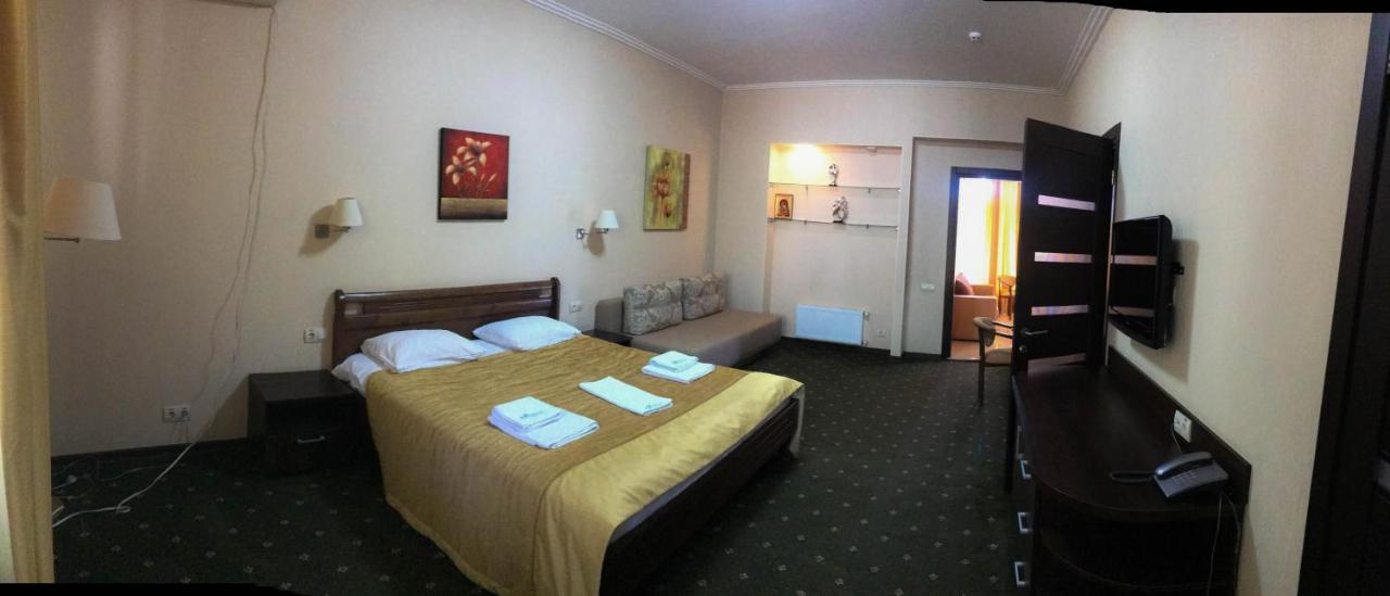 Kolyada Hotel Burlach'ya Balka Exterior photo